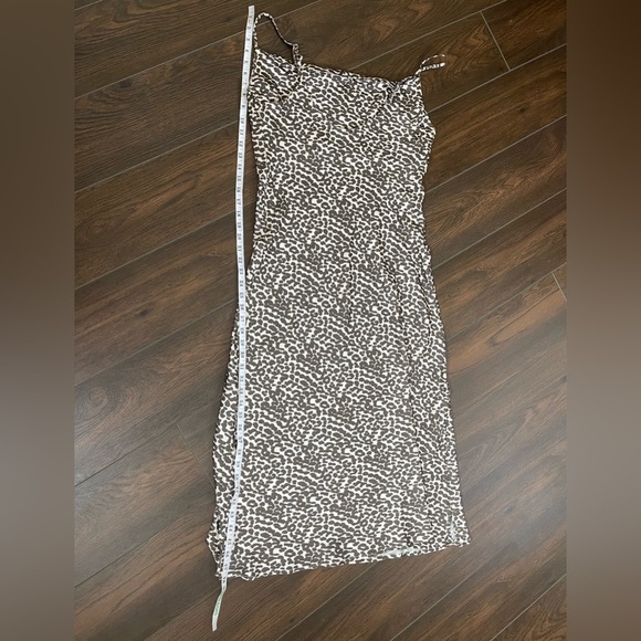 APPARIS animal print long midi slip dress medium - Picture 8 of 10